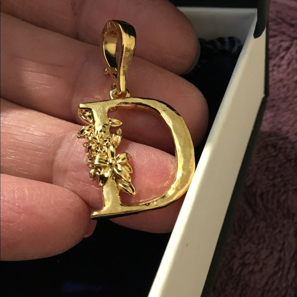 18K Gold Plated Toscana Italian Botonical Floral Initial D Enhancer Bail NWT